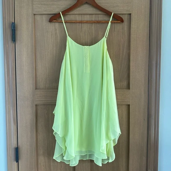 Alice + Olivia Neon Yellow Flowy 100% Silk Mini Dress Size M - Picture 2 of 9